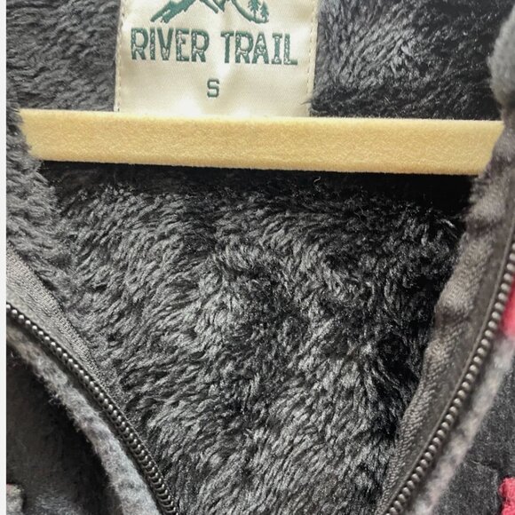 New Men's River Trail Black, Red, Gray Plaid Fleece Lined Hoodie Jacket - Size S - Picture 3 of 5